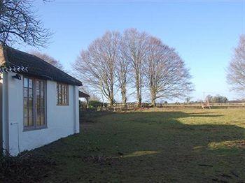 Greatfield Lodge Andover Exterior foto